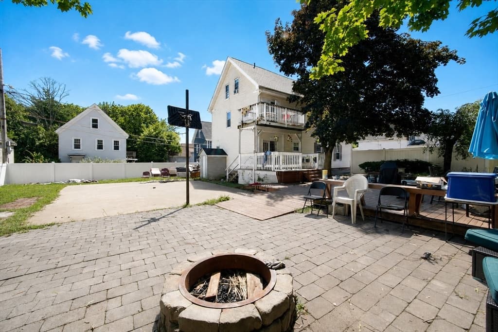 67 W Ashland St, Brockton MA 02301 photo 28