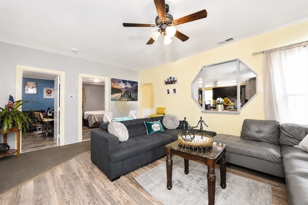 67 W Ashland St, Brockton MA 02301 photo 15