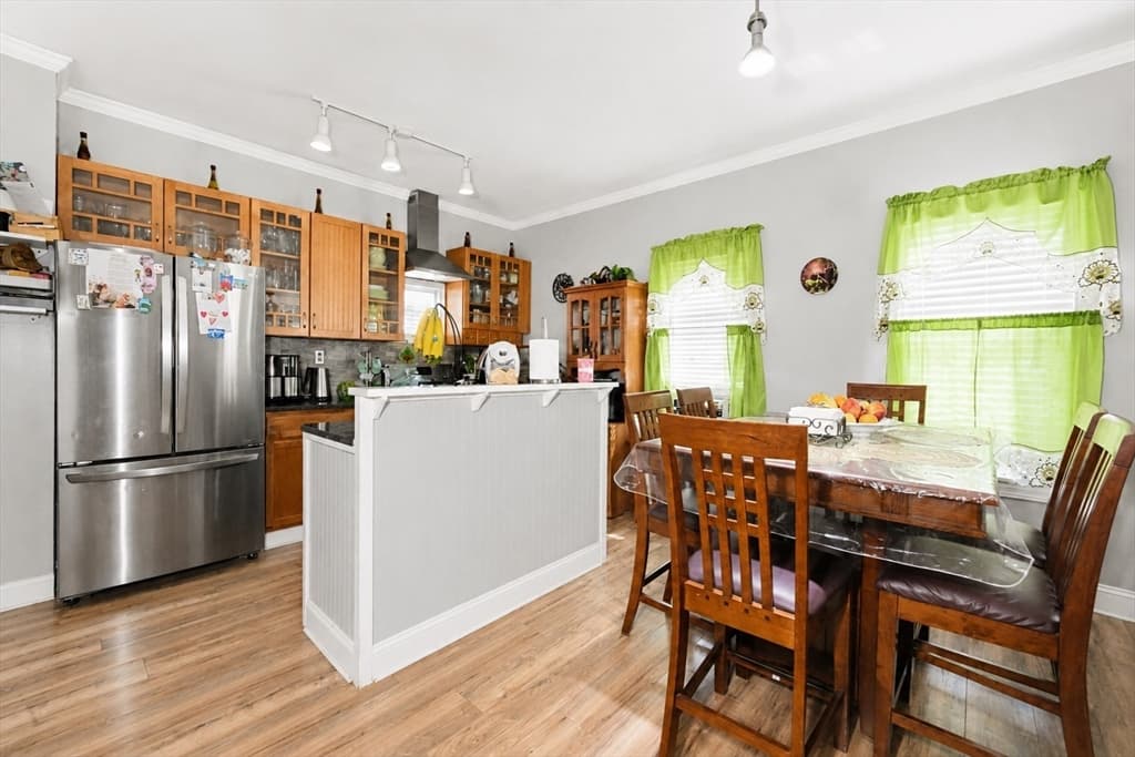 67 W Ashland St, Brockton MA 02301 photo 4