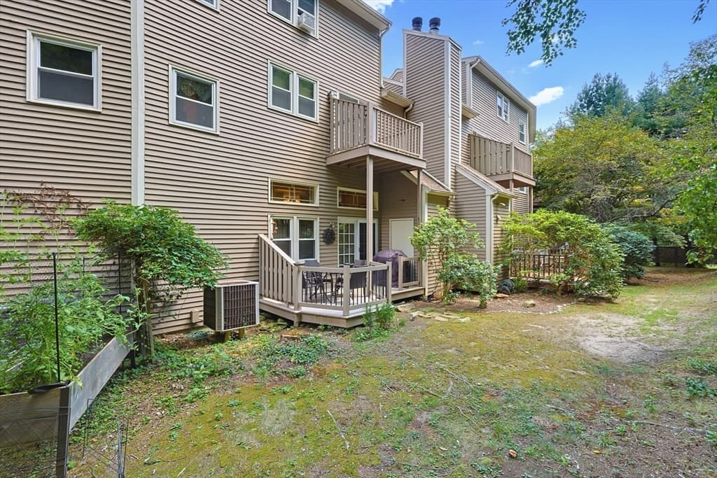 Condominium at 168 Upton St # 11, Grafton MA 01519, Grafton, photo 3 of 28