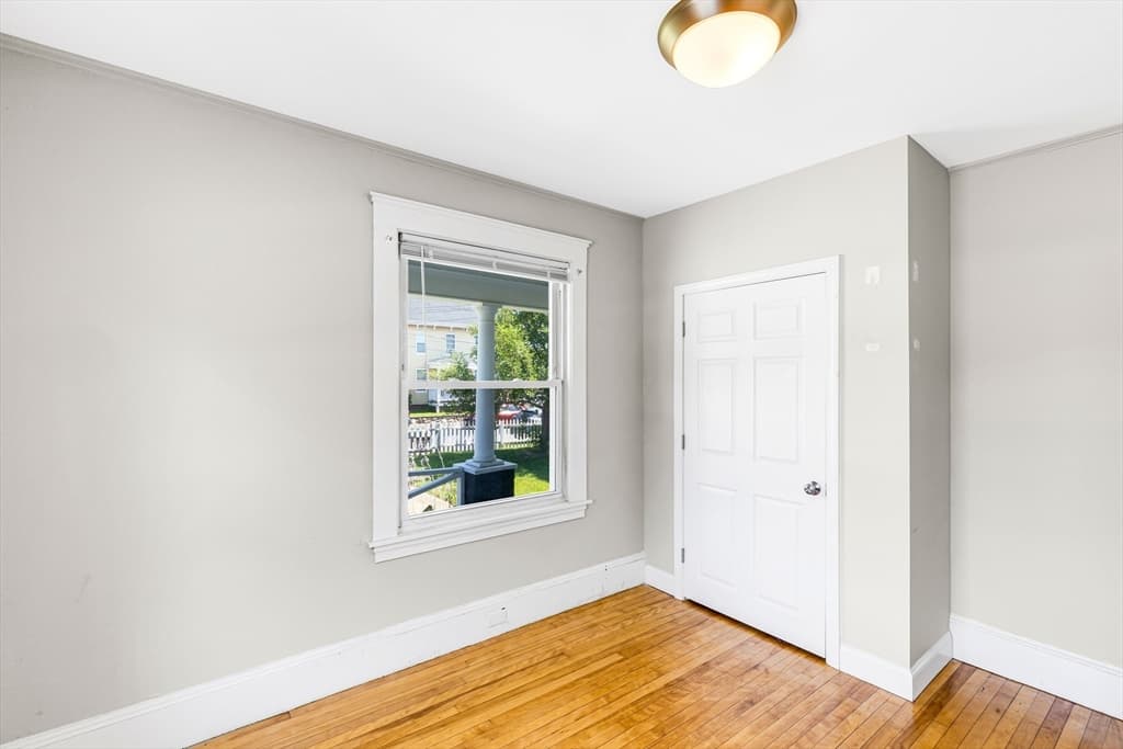 24 Blaisdell St, Haverhill MA 01832 photo 16