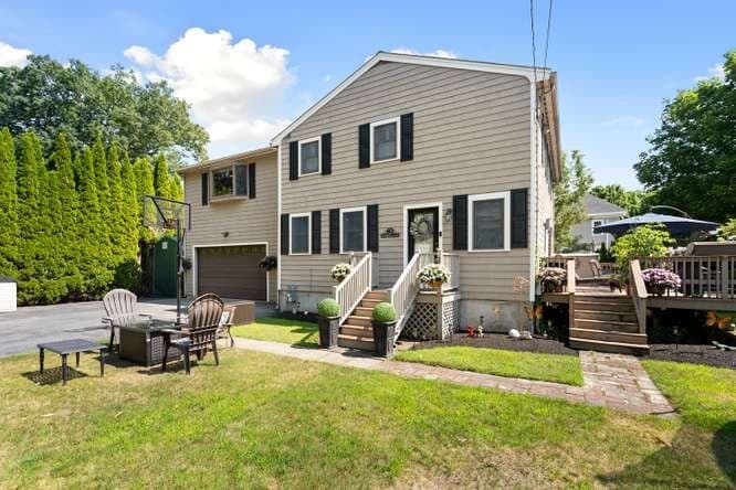 Single Family Residence at 40 Hillside Ave, Beverly MA 01915, Beverly, photo 2 of 42