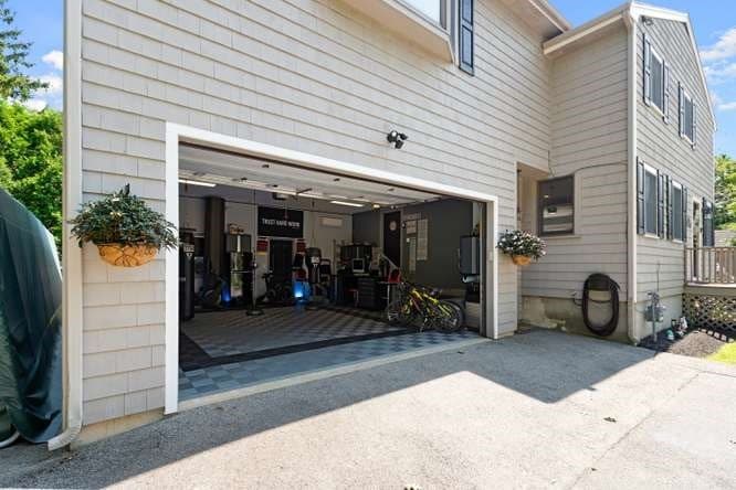 Single Family Residence at 40 Hillside Ave, Beverly MA 01915, Beverly, photo 33 of 42
