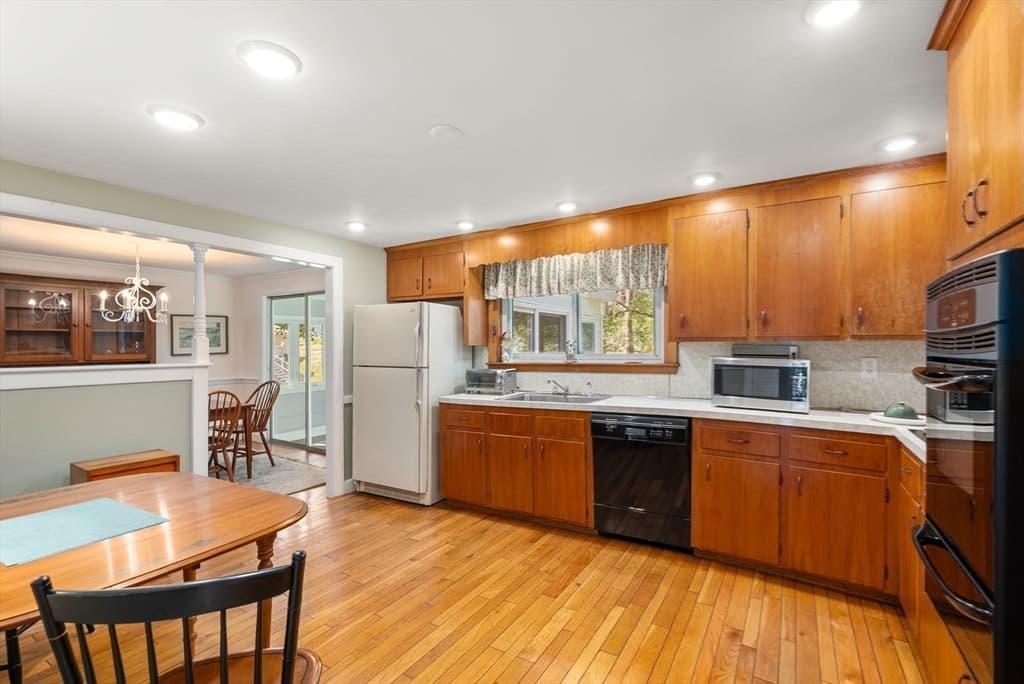 31 Pacella Drive, Dedham MA 02026 photo 13