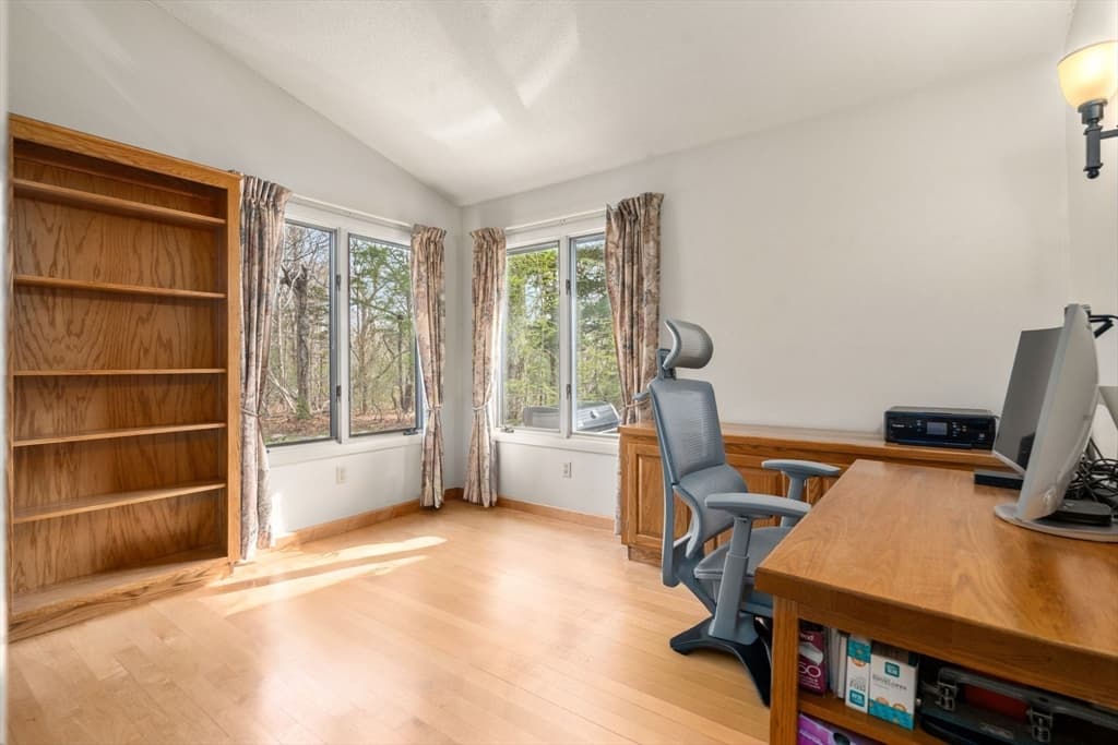 16 Wadsworth Ln, Dartmouth MA 02748 photo 17