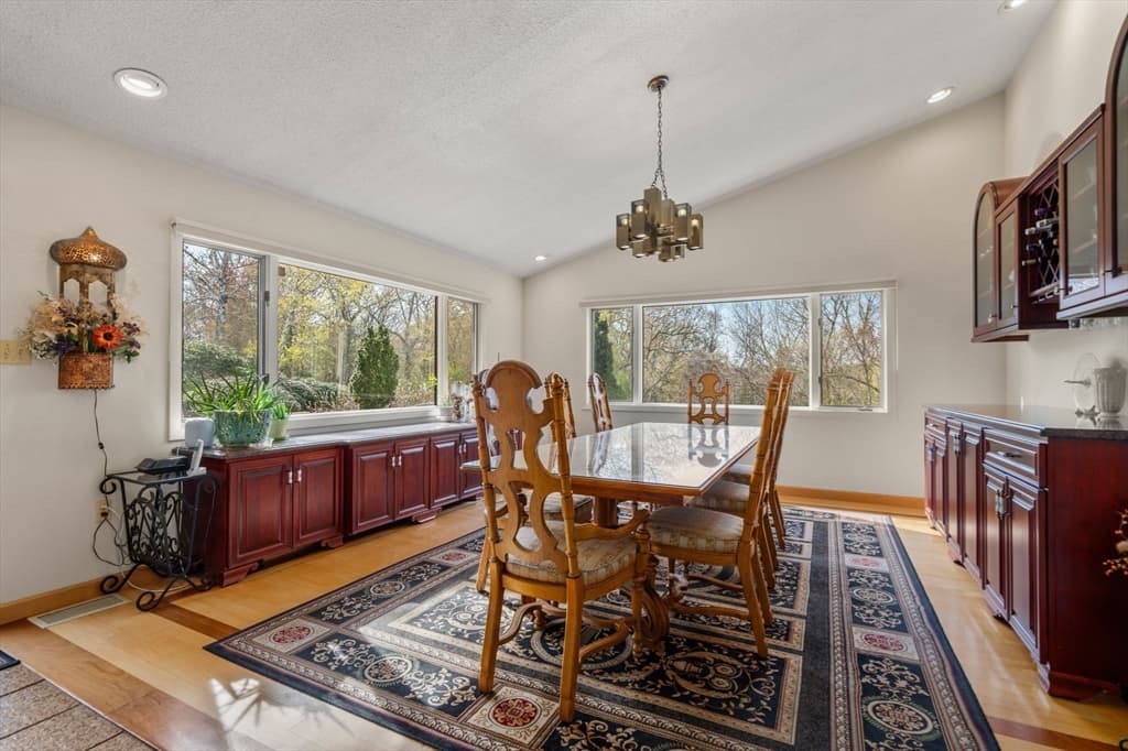 16 Wadsworth Ln, Dartmouth MA 02748 photo 10