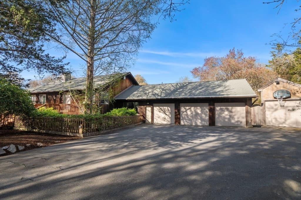 16 Wadsworth Ln, Dartmouth MA 02748 photo 31