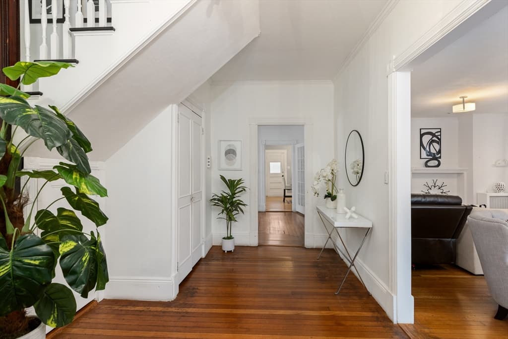 16 Logan St, Lawrence MA 01841 photo 6