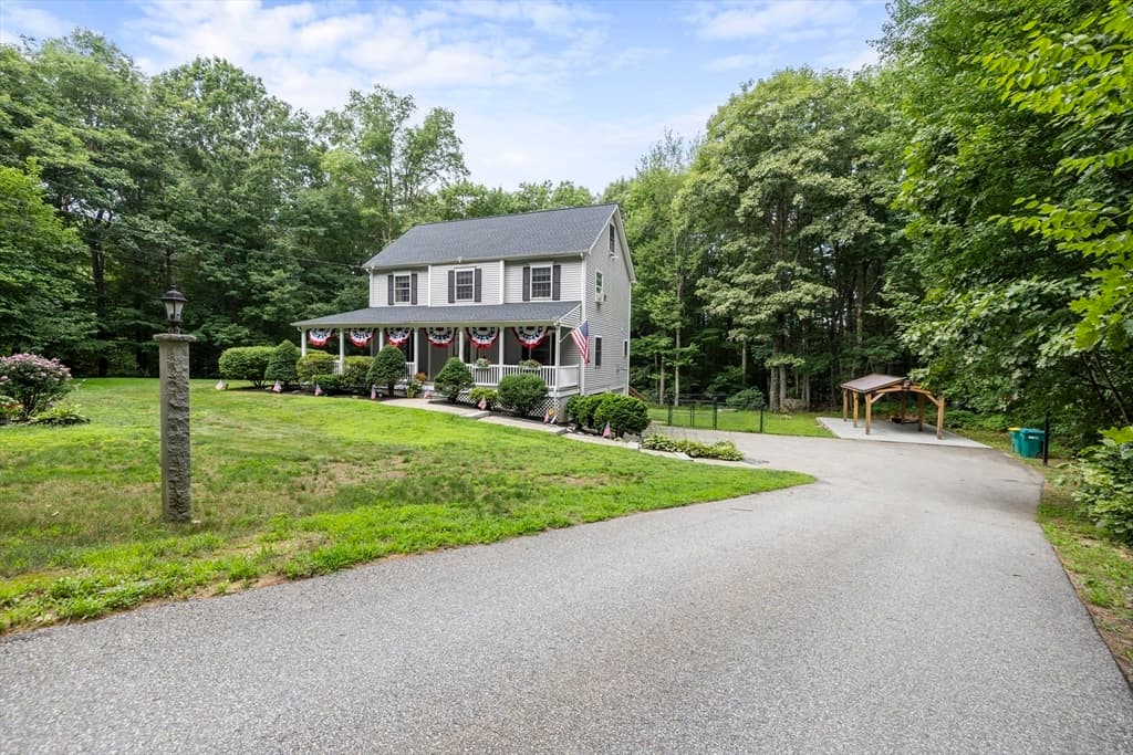 115 Butterworth Rd, Barre MA 01005 photo 3