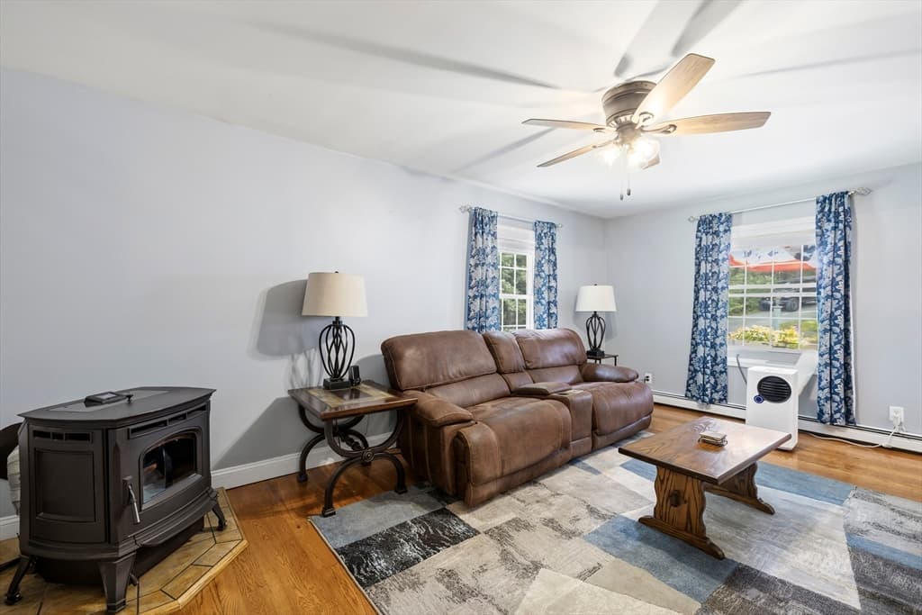 115 Butterworth Rd, Barre MA 01005 photo 9