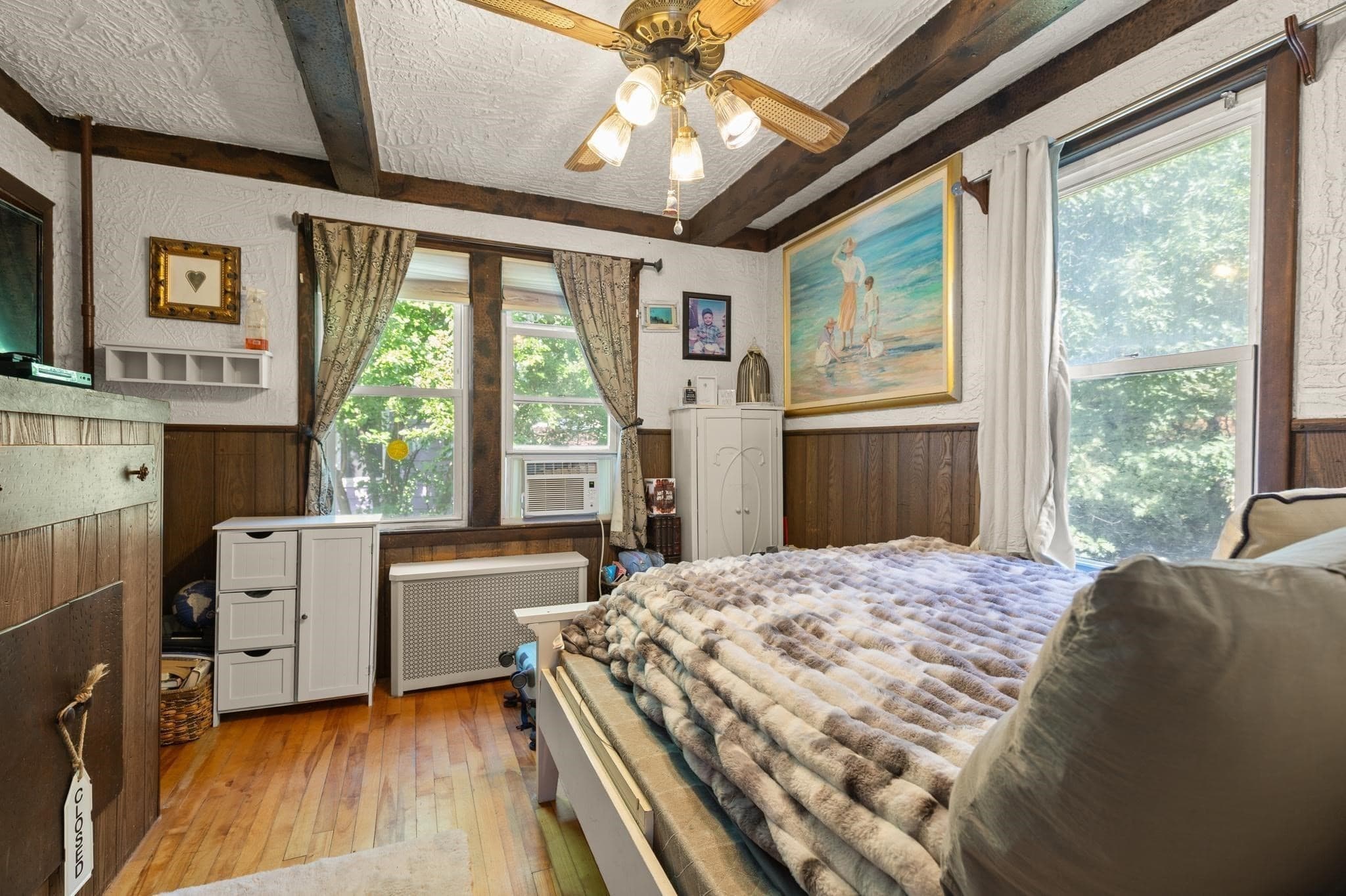 Single Family Residence at 9 Norcross St, Worcester MA 01602, Worcester, photo 13 of 25