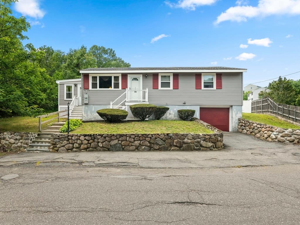 170 Verona St, Lynn MA 01904