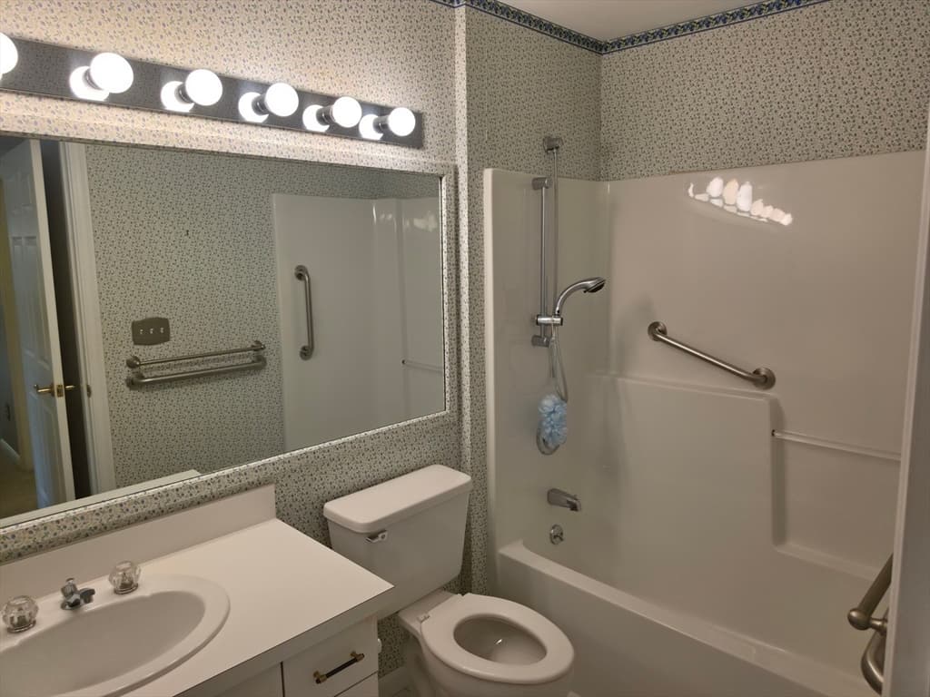661 Lowell St # 17, Lexington MA 02420 photo 9