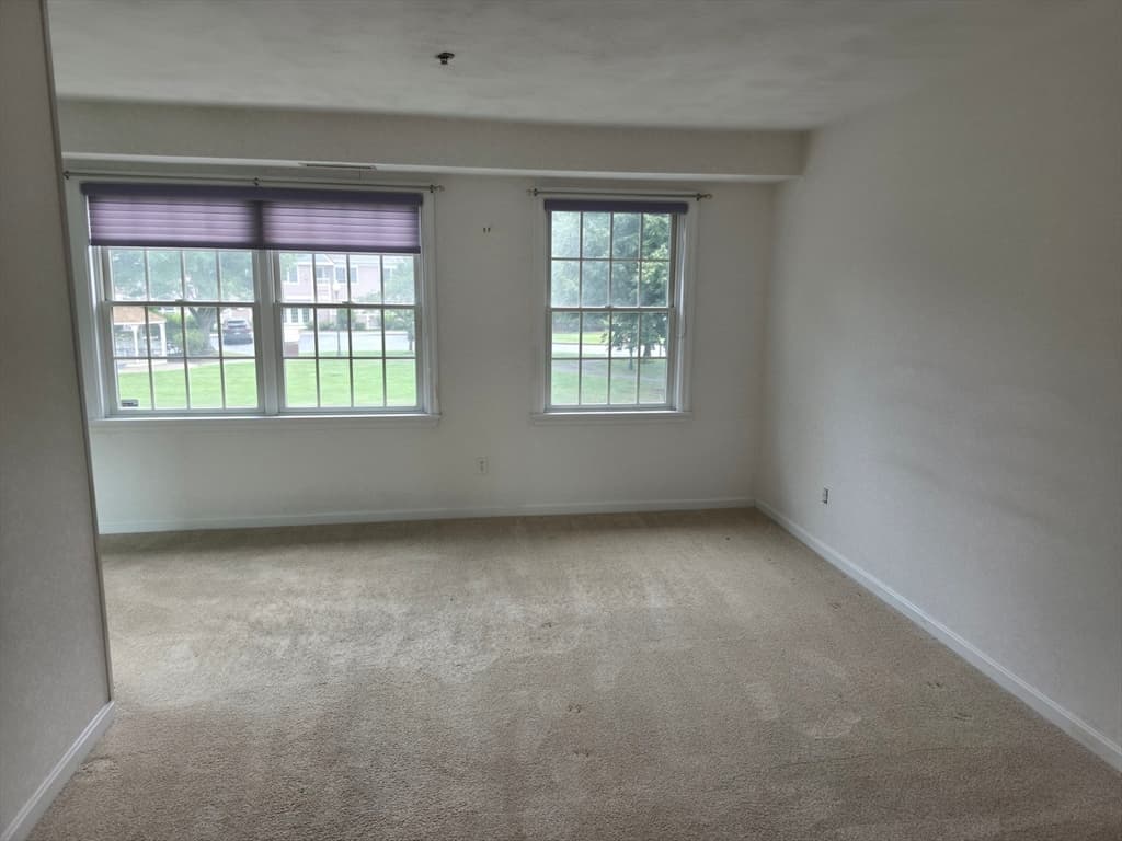 661 Lowell St # 17, Lexington MA 02420 photo 11
