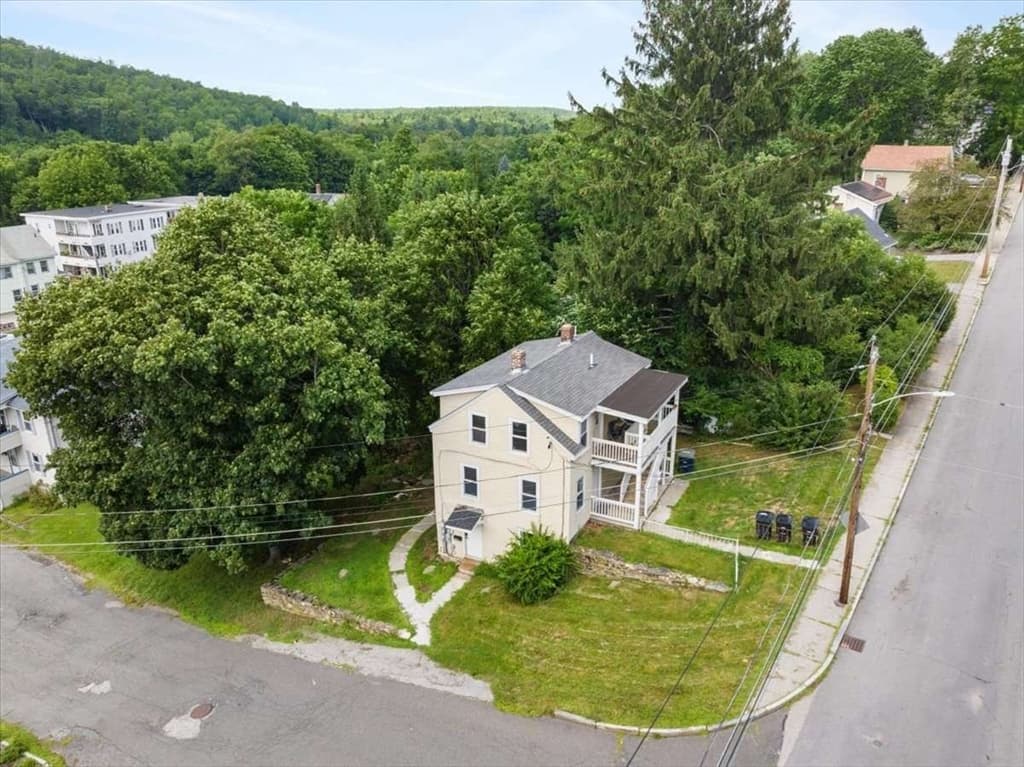 165 Pleasant St., Southbridge MA 01604 photo 7