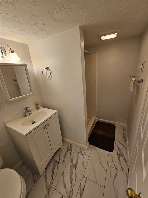 10 Marmion Ave, Worcester MA 01606 photo 16