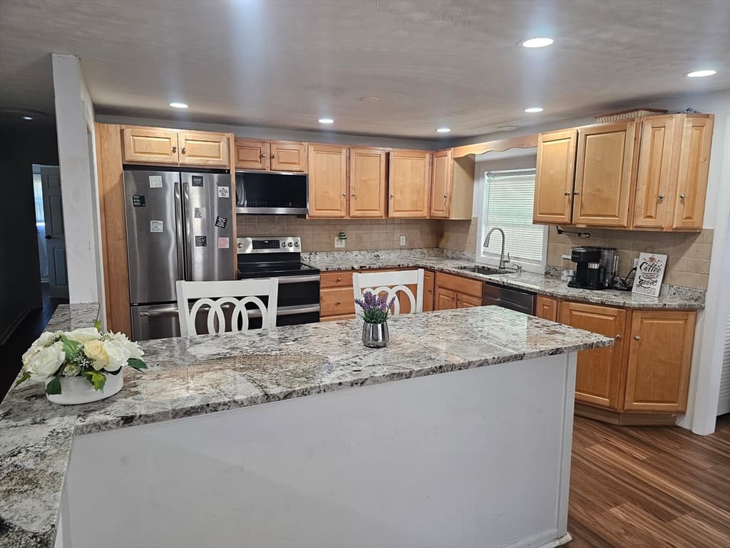 10 Marmion Ave, Worcester MA 01606 photo 22