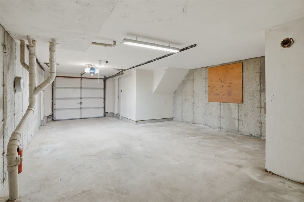 Condominium at 5 Tuck Farm Road # 4, Auburn MA 01501, Auburn, photo 23 of 29