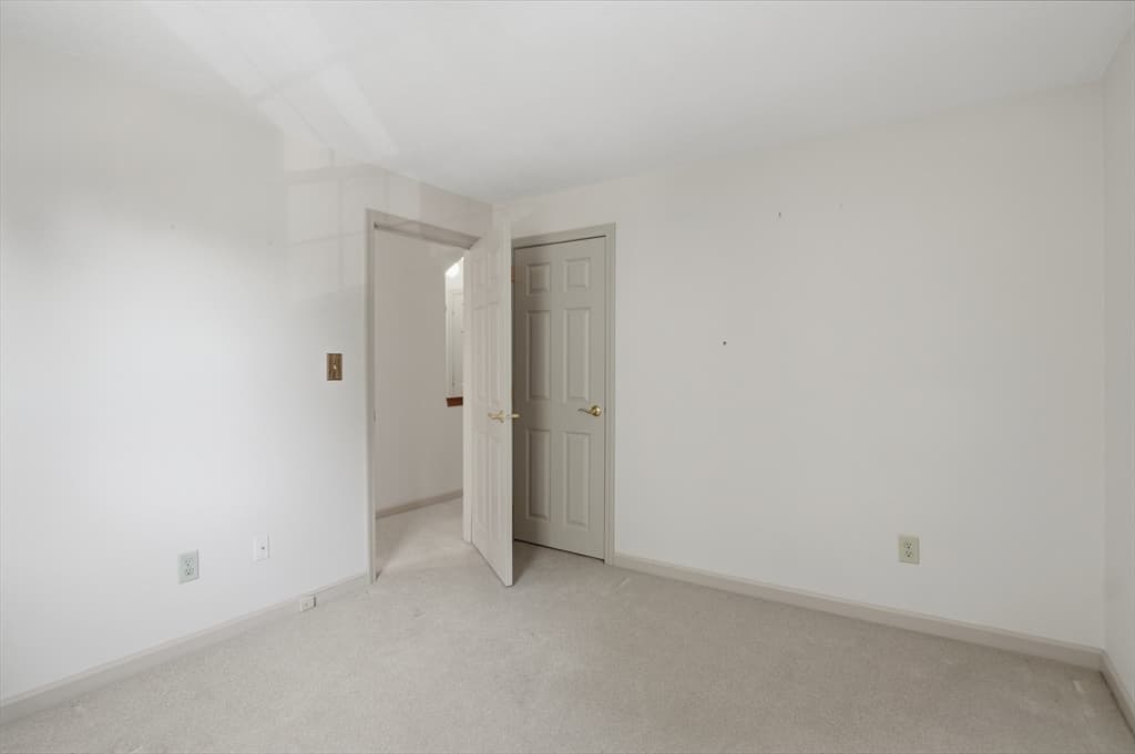 Condominium at 5 Tuck Farm Road # 4, Auburn MA 01501, Auburn, photo 18 of 29