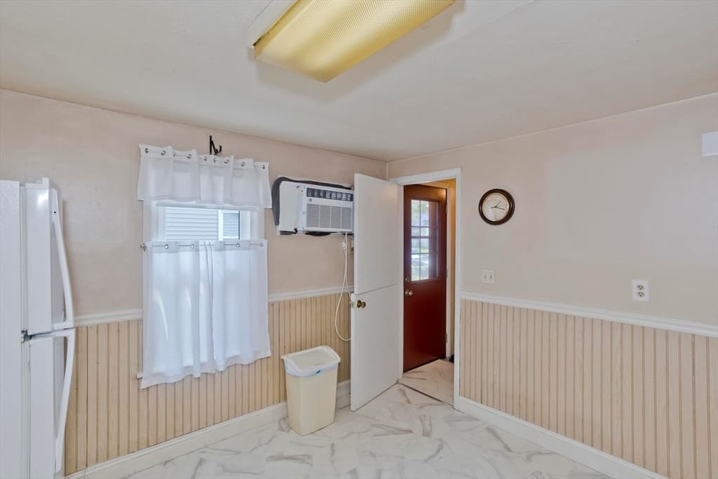 135 Prentice, Springfield MA 01104 photo 11