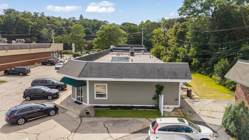 194 Main St # D, Amesbury MA 01913 photo 5