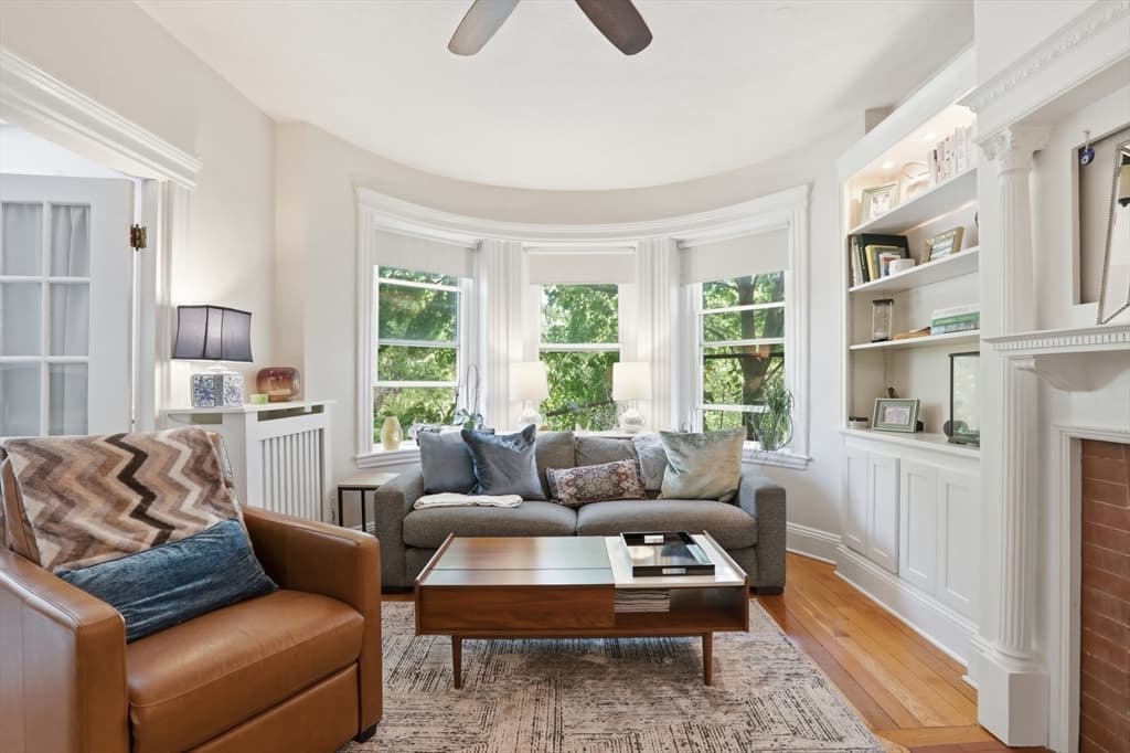 1896 Beacon St, Brookline MA 02445 photo 2