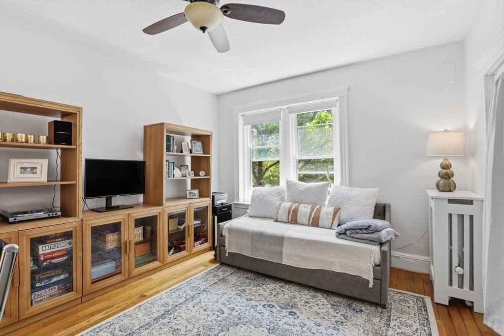 1896 Beacon St, Brookline MA 02445 photo 5