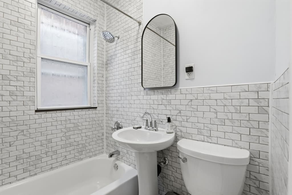 1896 Beacon St, Brookline MA 02445 photo 9