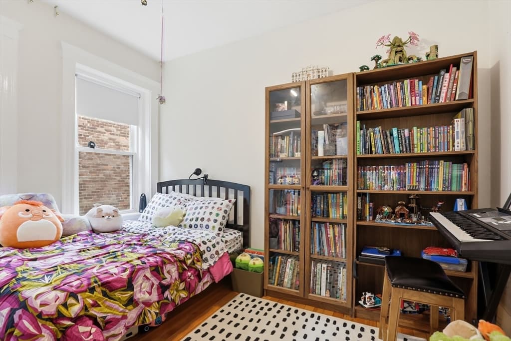 1896 Beacon St, Brookline MA 02445 photo 10