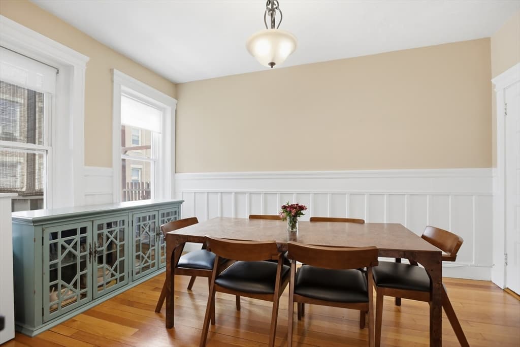 1896 Beacon St, Brookline MA 02445 photo 18