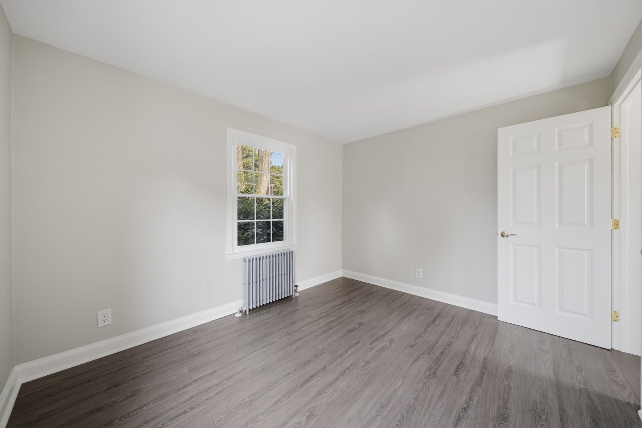 Condominium at 1582 Memorial Ave # 1B, West Springfield MA 01089, photo 15 of 27