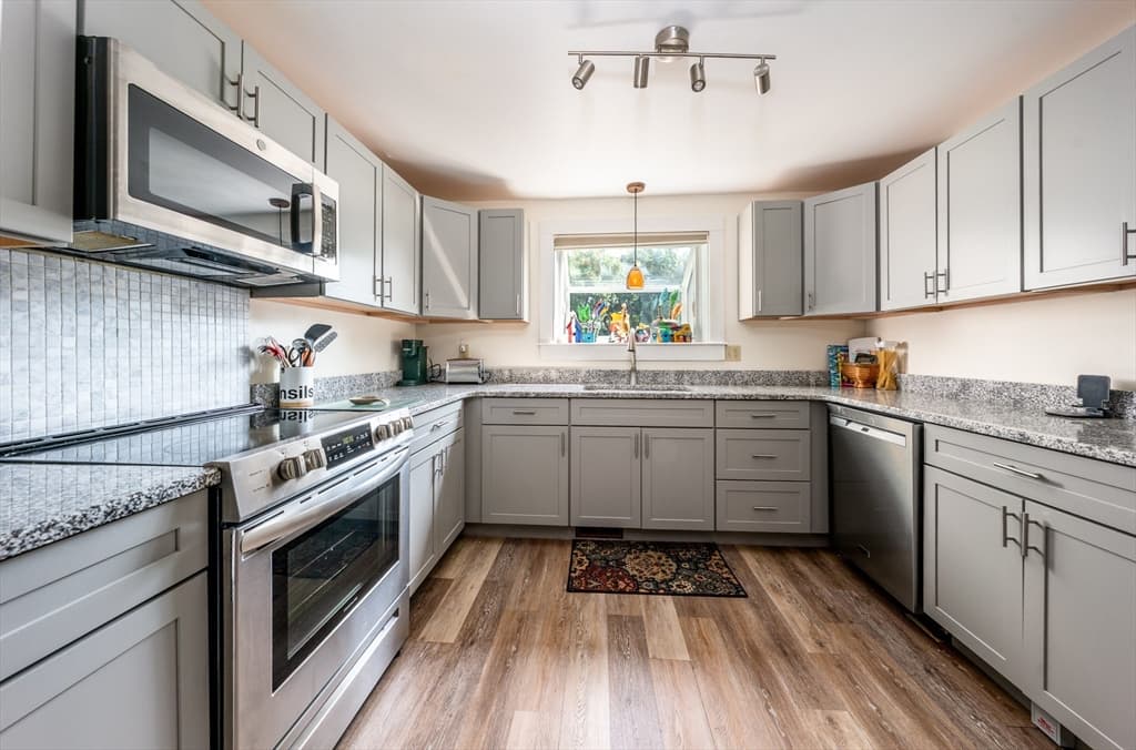 130 Shellback Way # 130, Mashpee MA 02649 photo 7