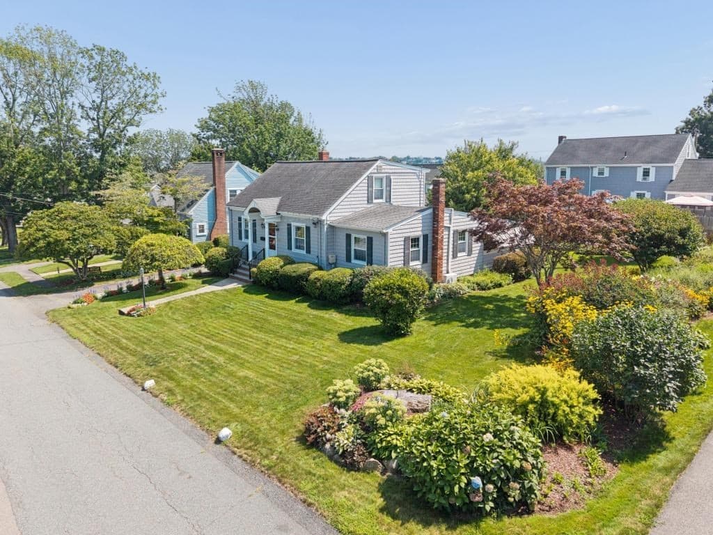 301 Westhill Avenue, Somerset MA 02726 photo 2