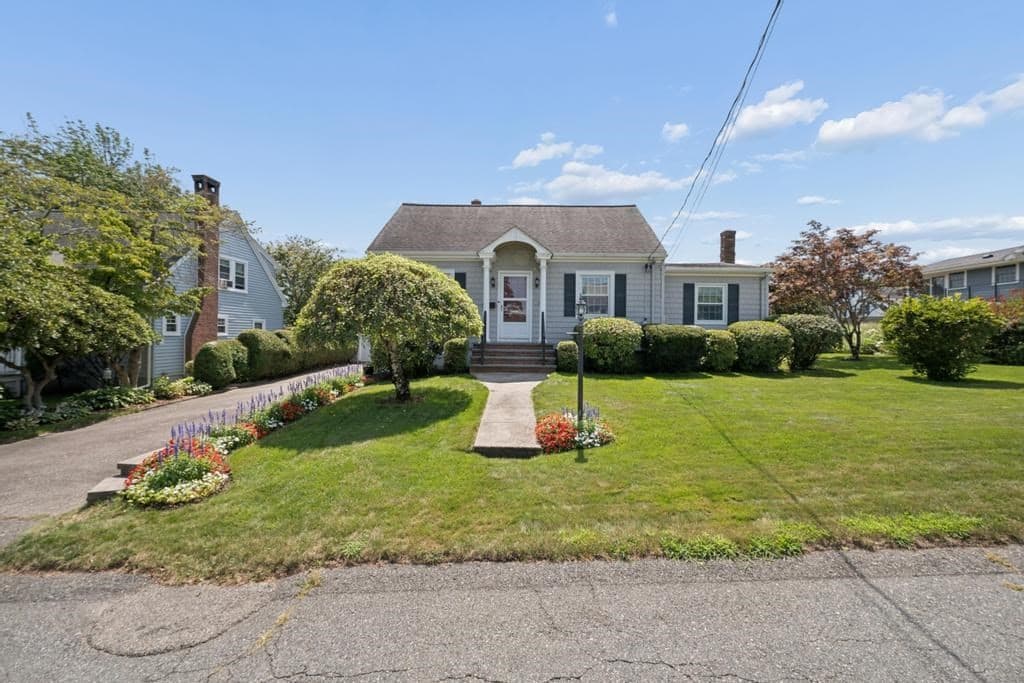 301 Westhill Avenue, Somerset MA 02726 photo 6
