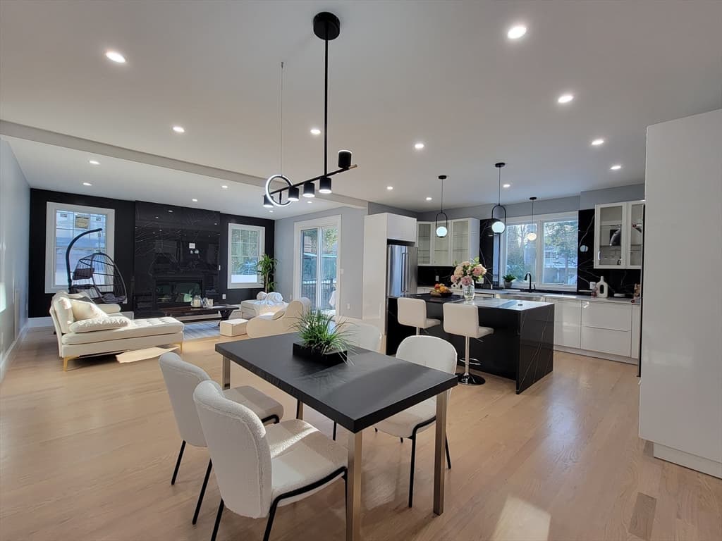 55 Oak Ave, Newton MA 02465 photo 2