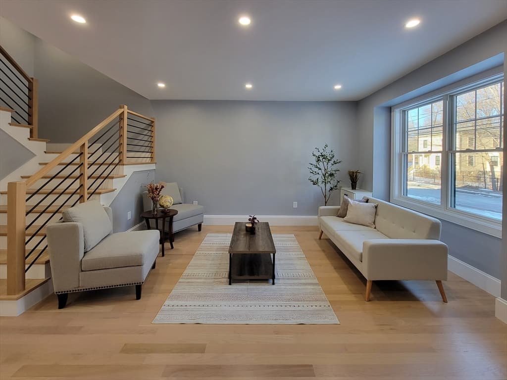 55 Oak Ave, Newton MA 02465