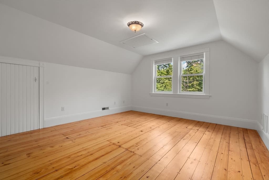 302 Concord Road, Weston MA 02493 photo 34