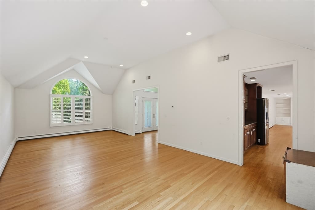 250 Palisades Cir, Stoughton MA 02072 photo 6
