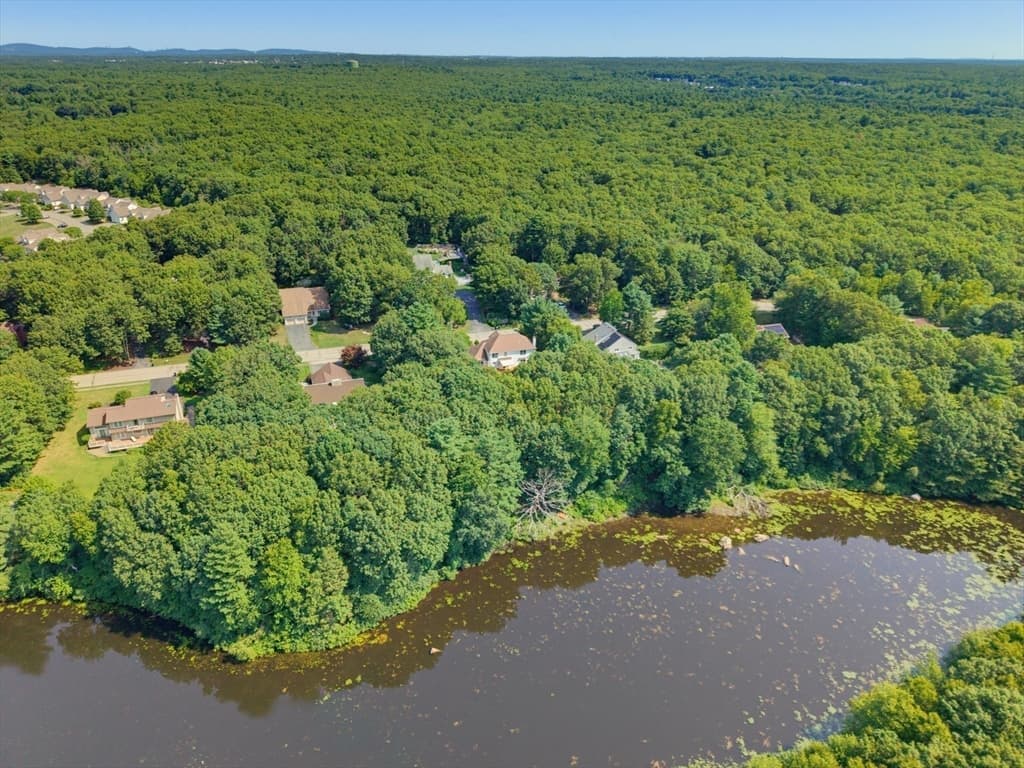 250 Palisades Cir, Stoughton MA 02072 photo 37