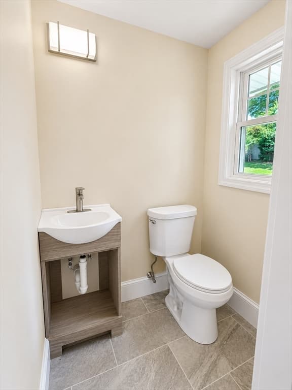 319 Jon Drive, Brockton MA 02301 photo 12
