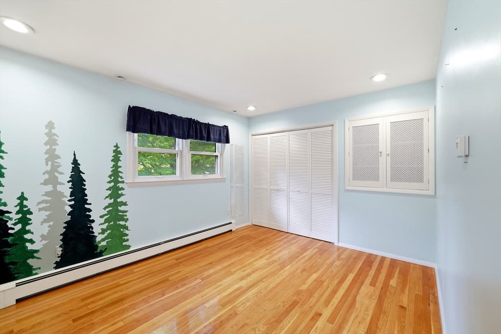 277 Brainerd St, South Hadley MA 01075 photo 21