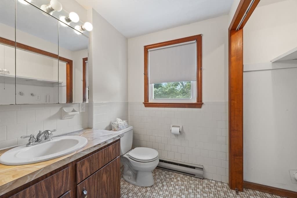 80 Kilby St, Woburn MA 01801 photo 9