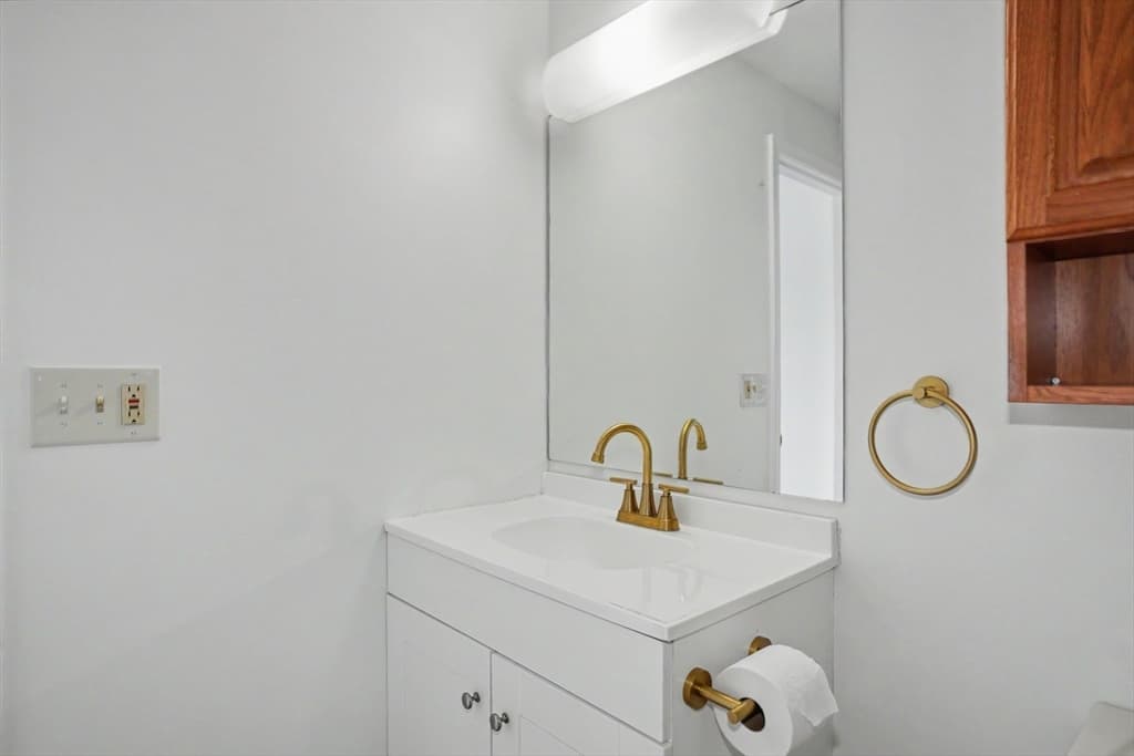 181 Littleton Rd # 211, Chelmsford MA 01824 photo 19