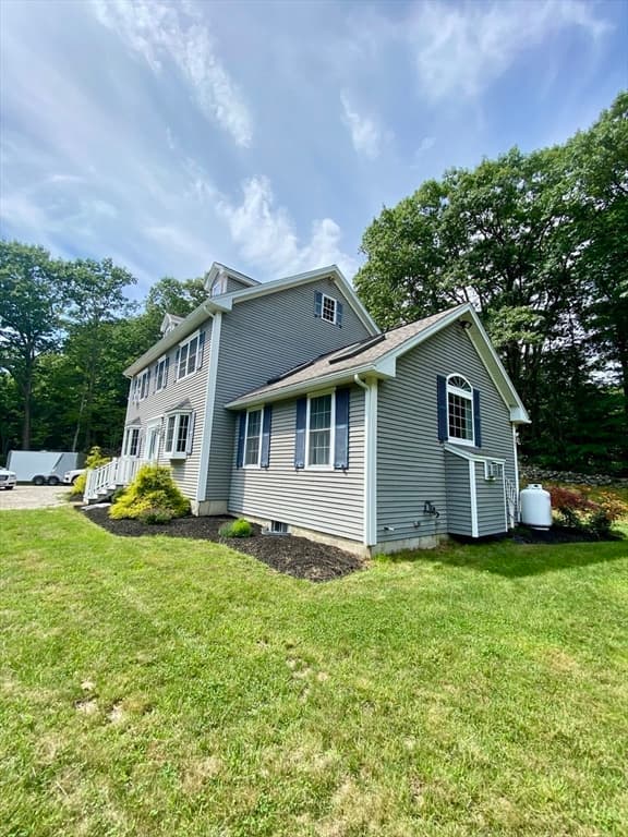 543 Jones Hill Rd, Ashby MA 01431 photo 3