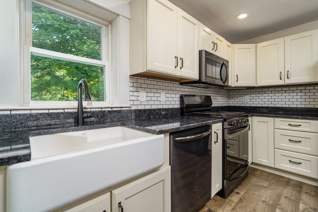 48 Main, Westminster MA 01473 photo 6