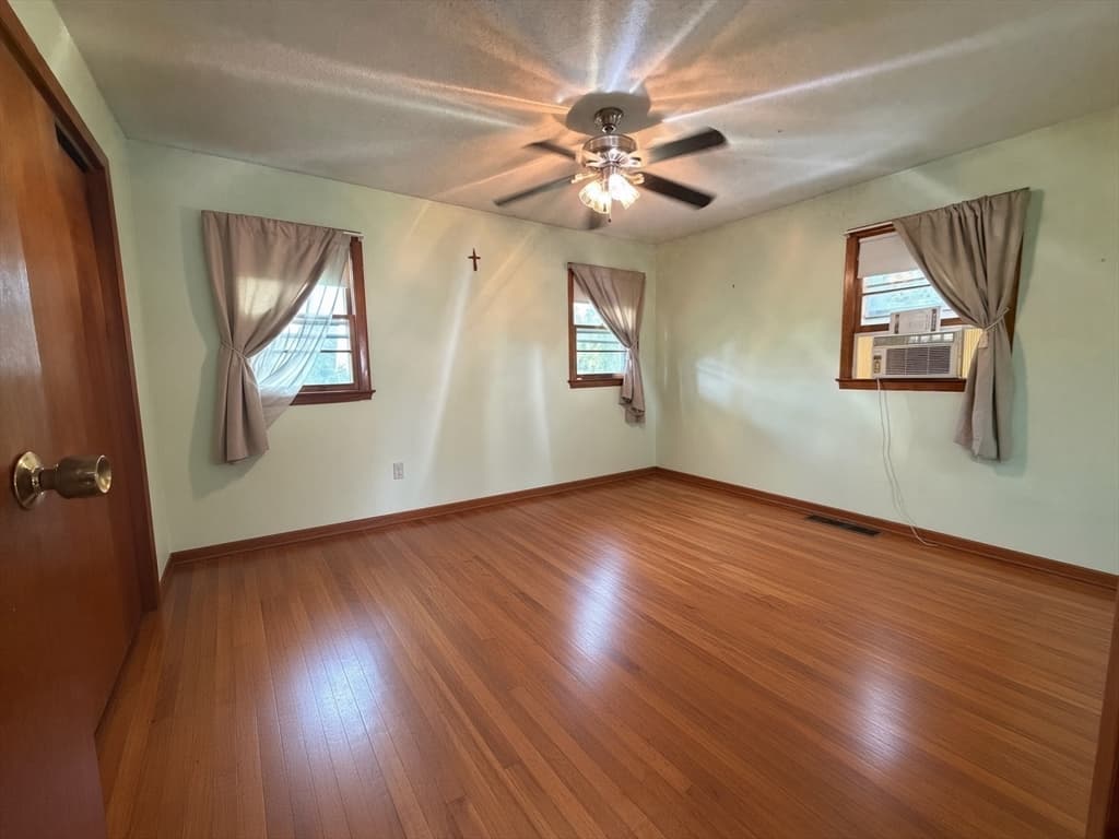 24 Crestshire Drive, Lawrence MA 01843 photo 13