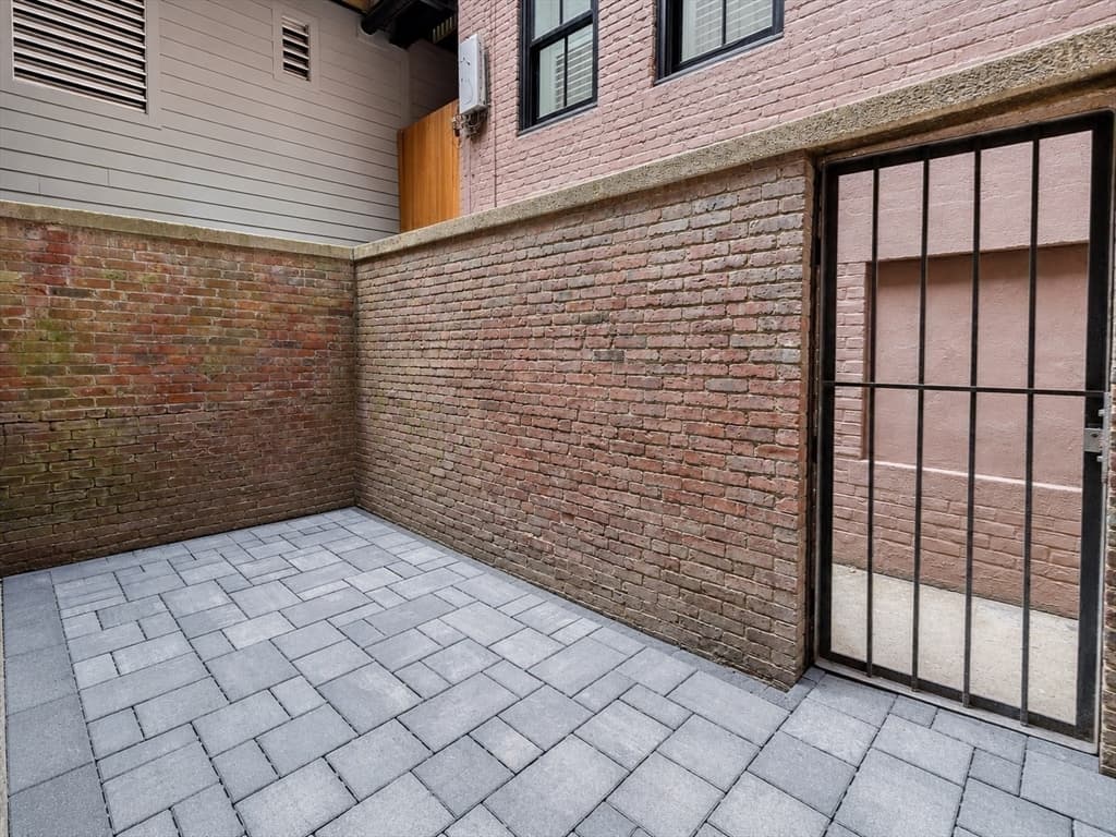 20 Shawmut St, Boston MA 02116 photo 41
