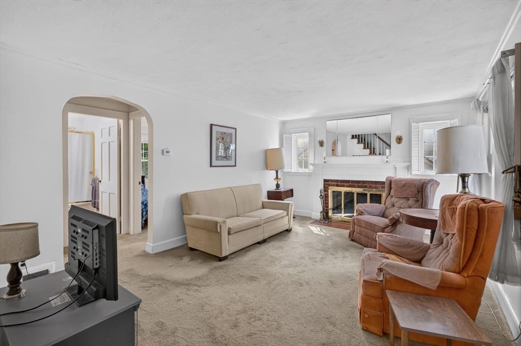 49 Downing Rd, Lexington MA 02421 photo 4