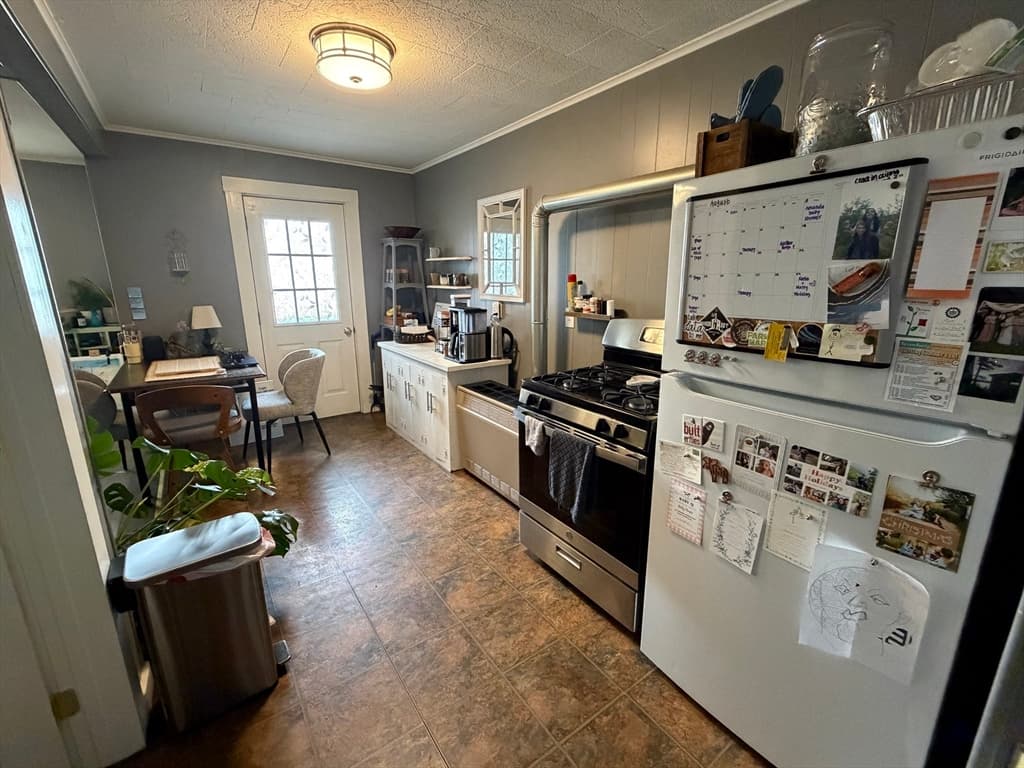 223 Mechanic St, Leominster MA 01453 photo 21