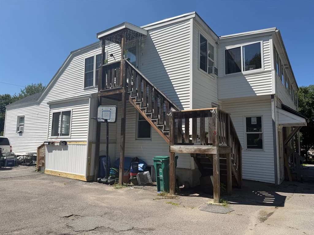 500 Beech St, Fitchburg MA 01420 photo 3